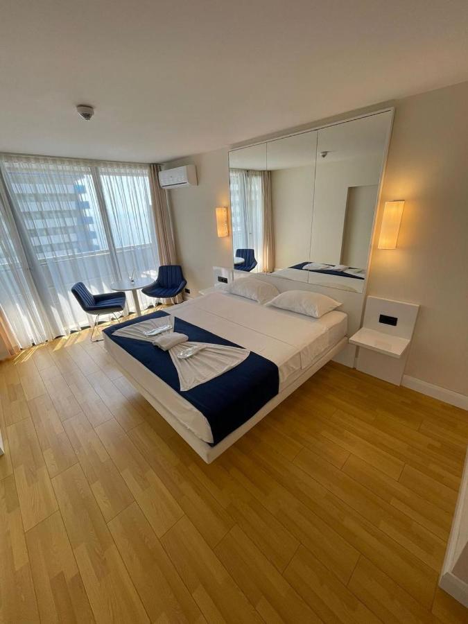 Orbi City Batumi Aparthotel Eksteriør bilde