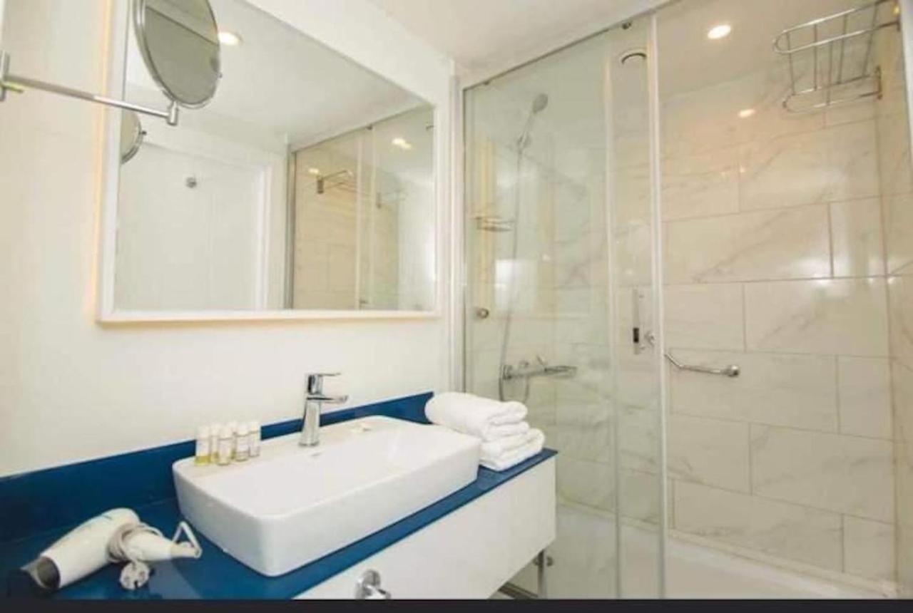 Orbi City Batumi Aparthotel Eksteriør bilde