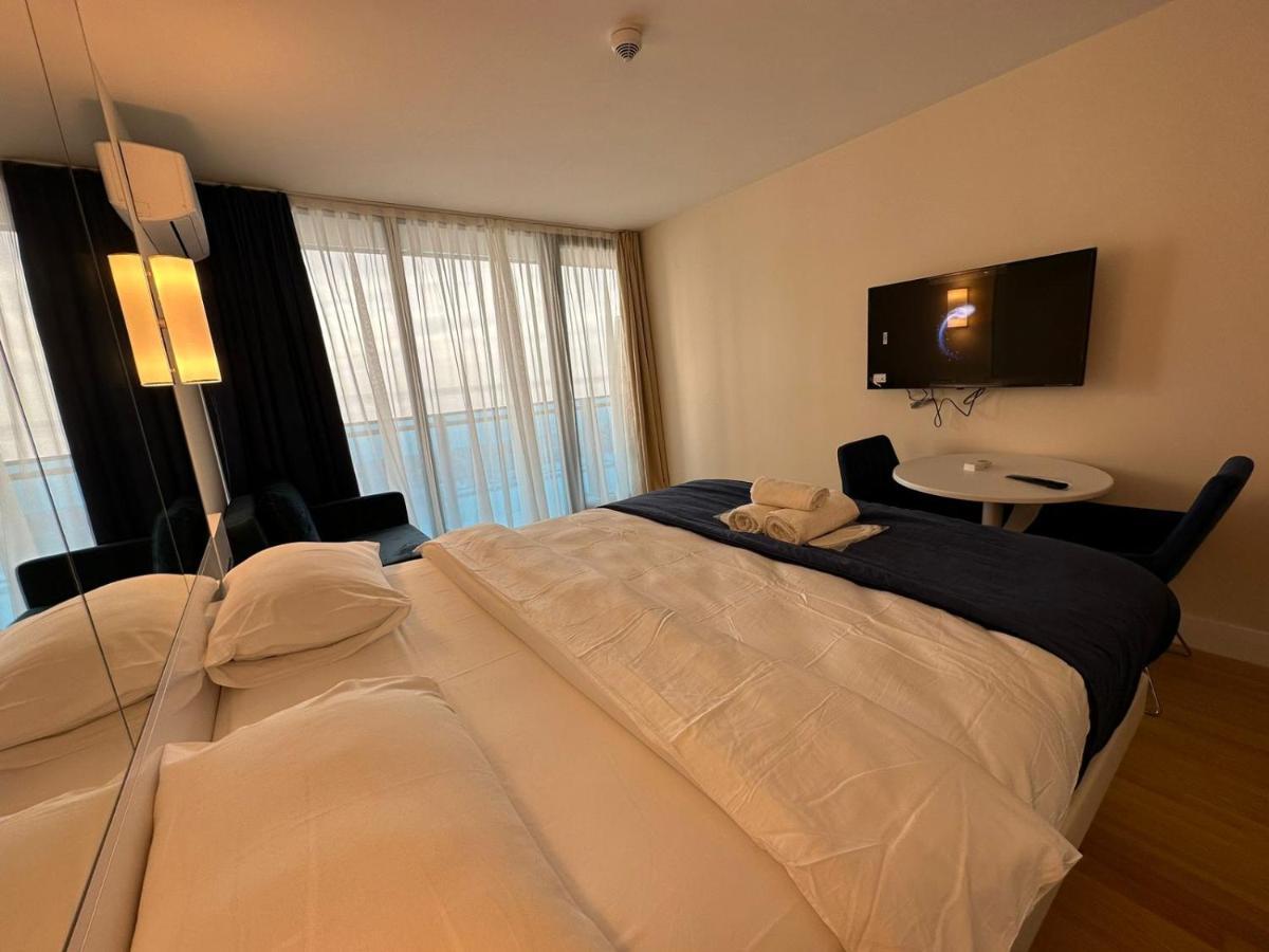 Orbi City Batumi Aparthotel Eksteriør bilde