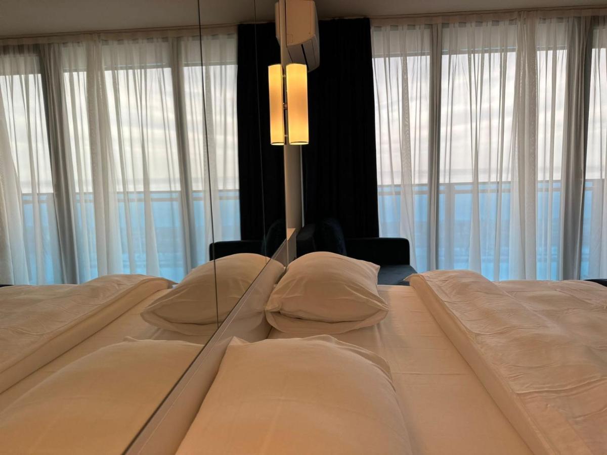 Orbi City Batumi Aparthotel Eksteriør bilde
